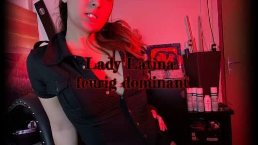 Lady Latina, junge Domina aus Basel versklavt dich